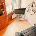 Chic Georgian Flat In Central Manchester